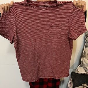 Modern fit red and white striped t-shirt